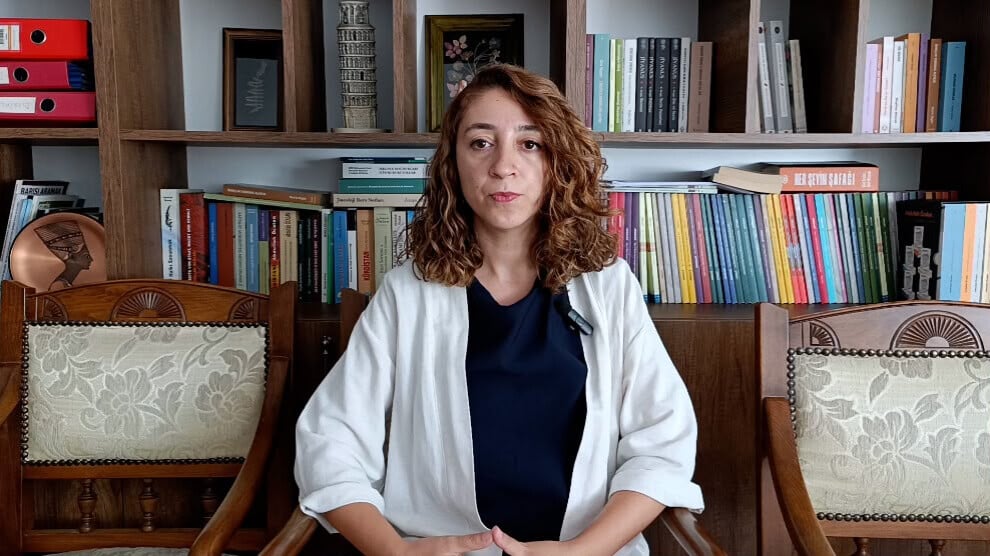 raziye-ozturk:-komisyonun-calisma-alani-sayin-ocalan’in-rolunu-sinirlandirmamali