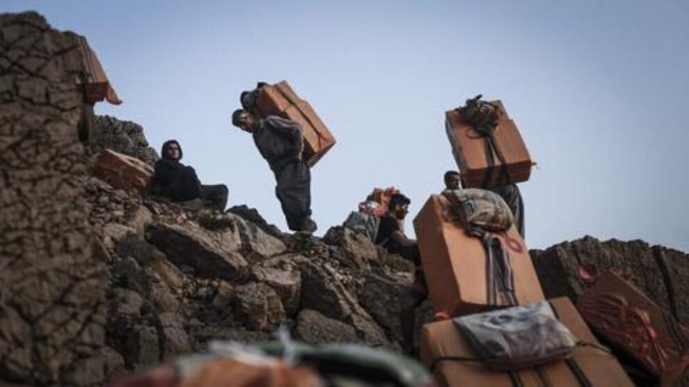 rojhilate-kurdistan-sinirinda-alti-ayda-13-kolber-katledildi
