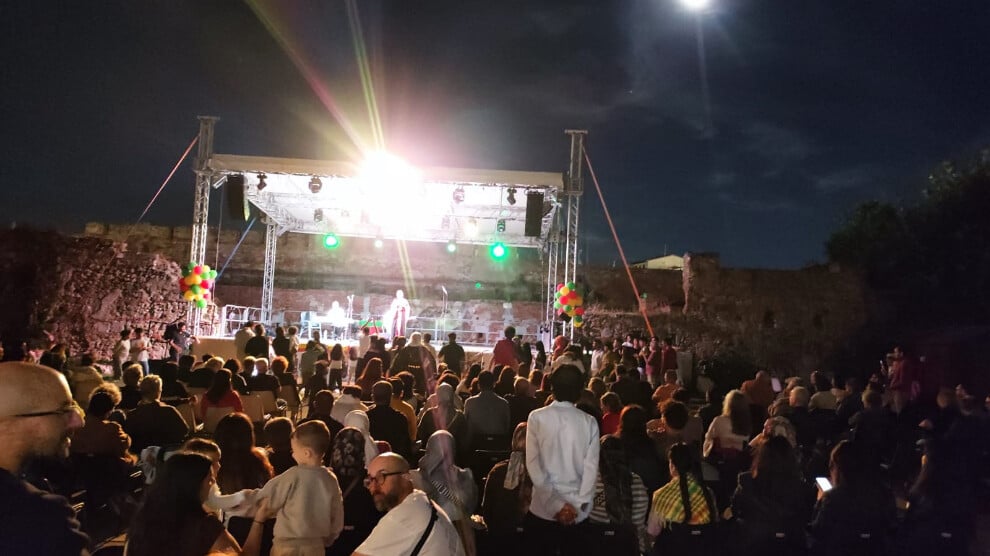 heyva-sor-a-kurdistan-italya,-kurulus-yildonumunu-genis-katilimla-kutladi