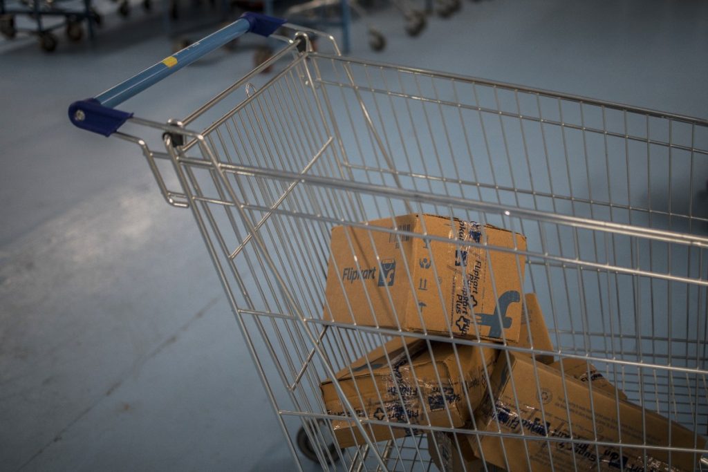 google-tests-buying-from-walmart-owned-flipkart-through-gemini-and-ai-mode-in-india-|-techcrunch