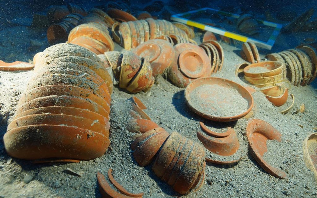 ‘cicero’s-order’:-2,100-year-old-tableware-recovered-from-ancient-shipwreck-off-antalya