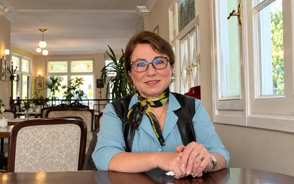 jailed-parent-activist-for-lgbti+-rights:-family-is-not-built-on-blood-ties-alone