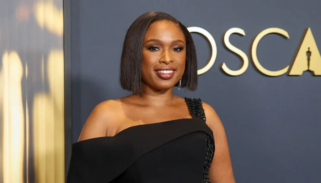 jennifer-hudson-reveals-the-unexpected-way-she-wakes-up-teenage-son-david-otunga-jr.