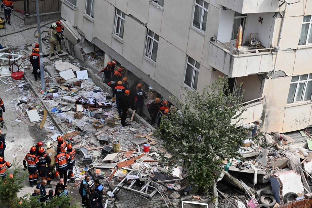 three-more-bodies-recovered-after-istanbul-building-collapse