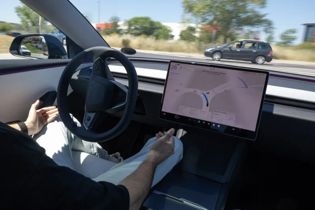 tesla-renames-‘full-self-driving’-to-‘tesla-assisted-driving’-in-europe-|-techcrunch