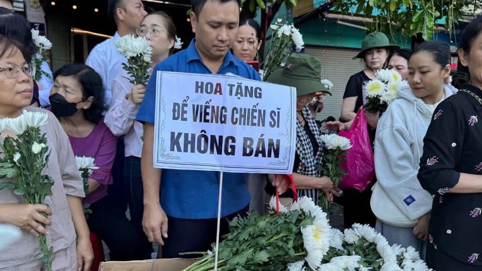 vietnam’da-savasta-hayatini-kaybeden-731-asker-icin-toplu-cenaze-toreni
