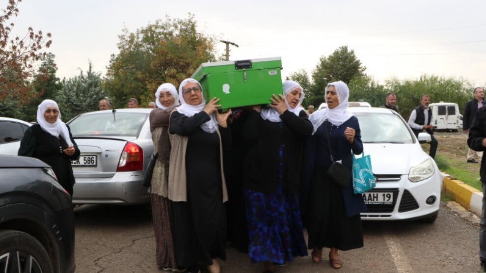 baris-annesi-hatun-aslan-son-yolculuguna-ugurlandi