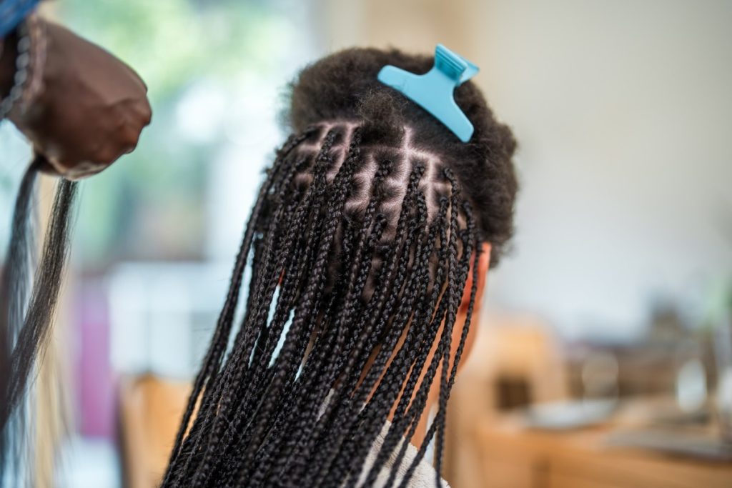 tressfecta-wants-to-make-hair-braiding-a-less-arduous-task-for-hairstylists-|-techcrunch