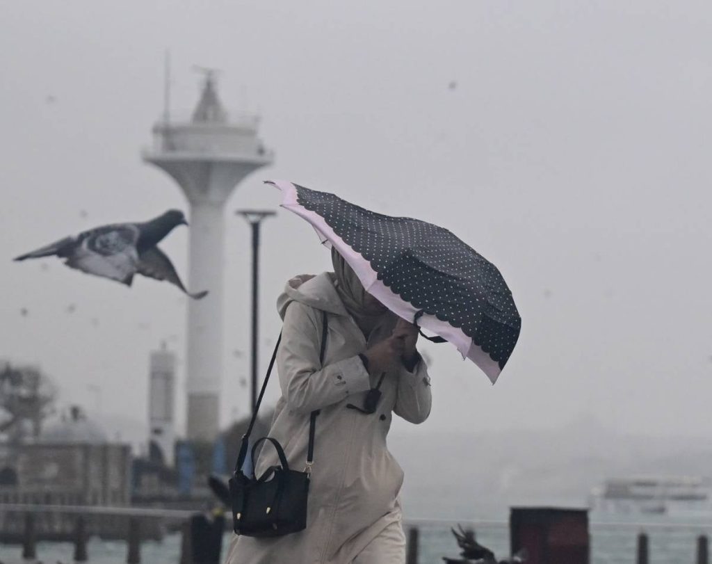 orange-alert-issued-for-istanbul-as-heavy-rainfall-expected-tonight