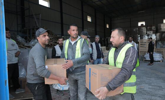 gaza:-funding-cuts-leave-half-a-million-without-food-assistance