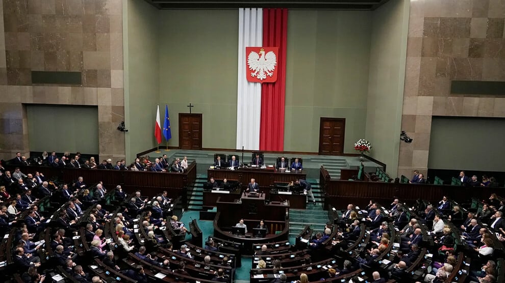 polonya’da-kurtaj-yasalarinin-gevsetilmesi-icin-ilk-adim