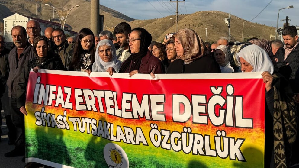 bedlis’te-tahliyelerin-ertelenmesi-protesto-edildi