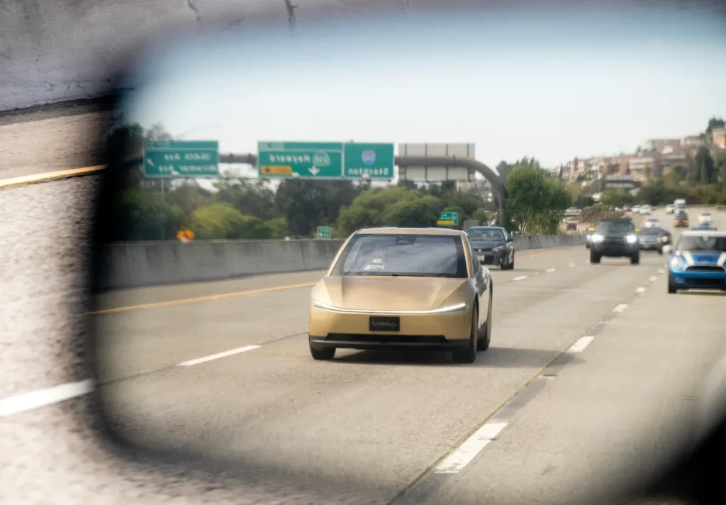 techcrunch-mobility:-blue-green-is-the-color-of-autonomy-|-techcrunch
