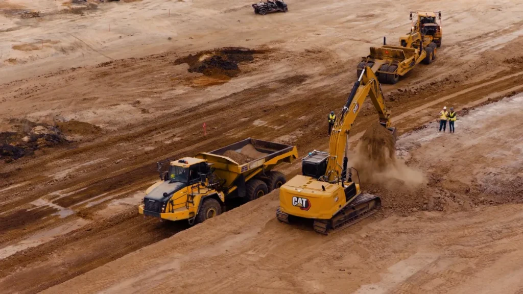 this-startup’s-self-driving-excavators-help-dig-up-$600m-in-new-funding-|-techcrunch